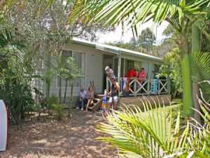 One Mile Beach Holiday Park - Townsville Tourism